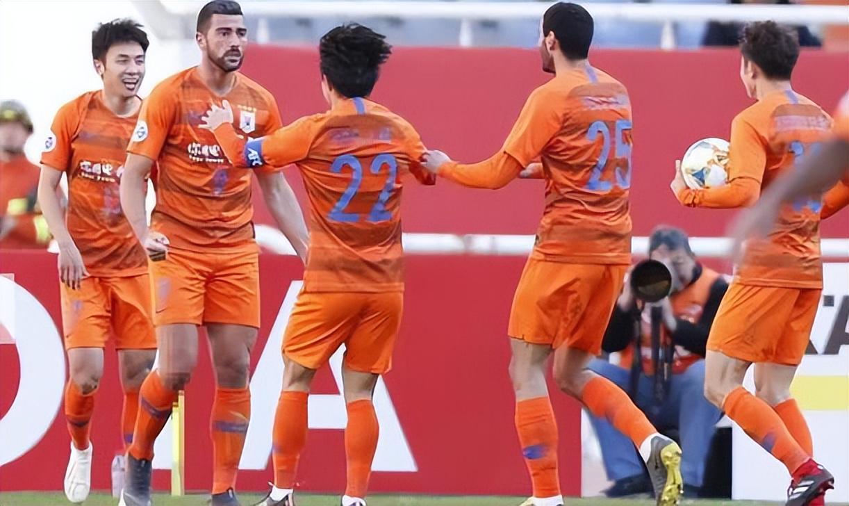 乐鱼体育-吴兴涵本赛季能否留在泰山,已引起球迷热议,曾立下赫赫战功