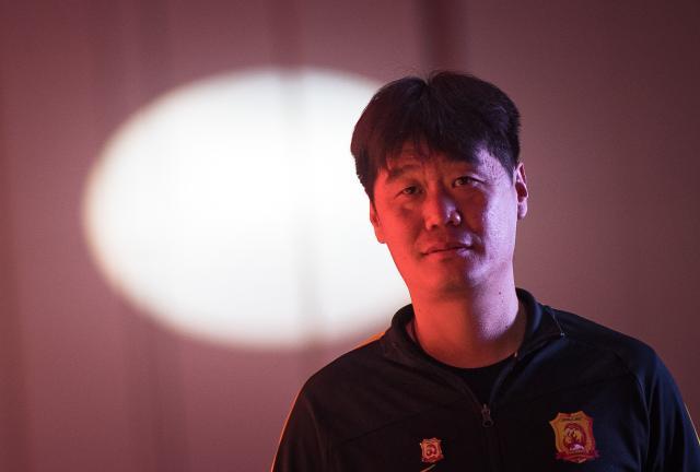 乐鱼官方网站-【观察】李霄鹏挂帅国足，迟到11年的“约会”