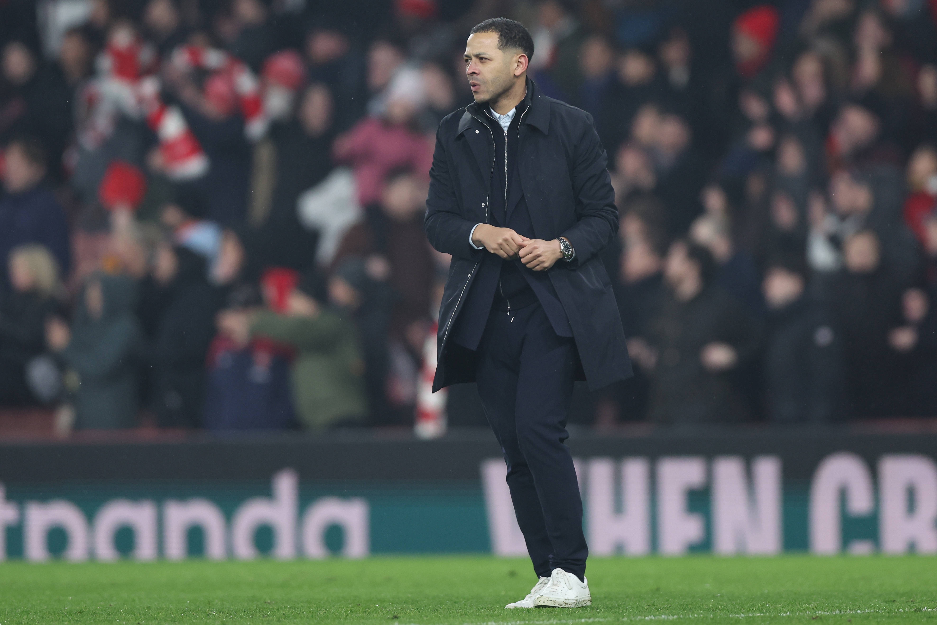 乐鱼官方网站-切尔西旧将：罗塞尼尔说要找裁判投诉听着很蠢，别惦记那破围圈了