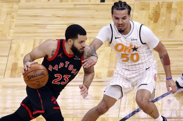 乐鱼体育-场均20+6！范乔丹逆袭不设上限 已变猛龙真魂？